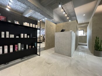 ビーハイブ ギフト ヘヤ(BeeHIVE gift HEYA)/美容サロンの3F☆