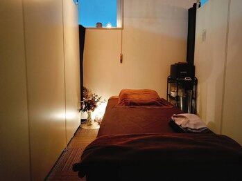 アンジュ バイ イリゼ 香椎駅前店(Ange)/施術ベッド