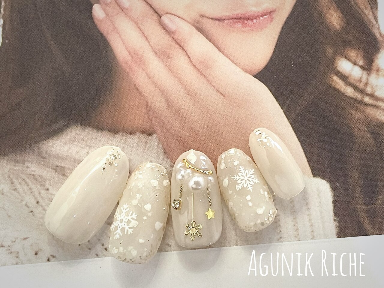 2025年-2026年冬トレンド】ホワイト ワンカラーのネイルデザイン集