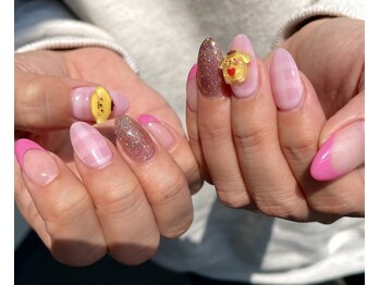 サララ(SALALA)/デザインネイル♪