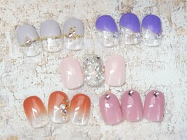 華やぎアクセントネイル