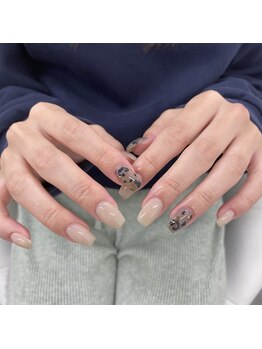 アンダーバーホワイト 大阪上本町店(_WHITE)/豹柄秋ネイル