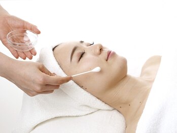 フォーエス(for/s+)の写真/話題の"水光肌ピーリング"と白雪姫の様な透明感のあるお肌に導くホワイトスノーピーリングが人気♪