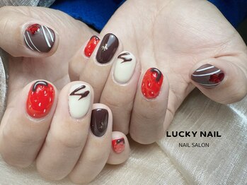 ラッキーネイル(LUCKY NAIL)/