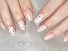 リッシュ トロワ(RICHE trois)/春のフラワーネイル♪