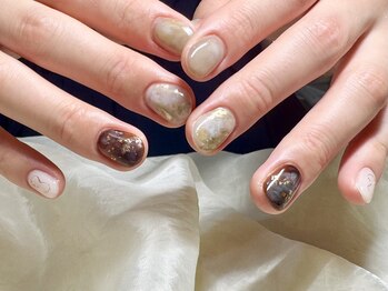 アムネイル 上野御徒町(amu nail)の写真/お仕事柄爪が伸ばせない方やショートネイル派に