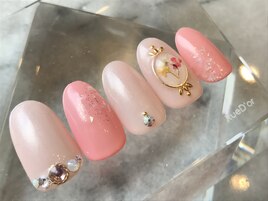 押し花ブローチ