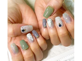 アートルーム チャチャ(artroom chacha)/☆トレンドのくすみ系カラー☆