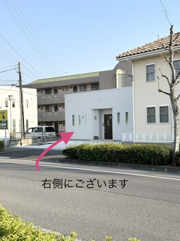 アイラッシュサロン ウインクル(Eyelash Salon Winkle)/ドミノピザを過ぎて2件目の建物