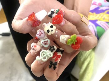 ニケ(Nik)の写真/落ち着いたプライベート空間でリラックス♪圧倒的な技術力でキャラネイルや痛ネイルを楽しめるサロンです！