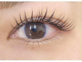 アイラッシュサロンティアラ/フラットラッシュ