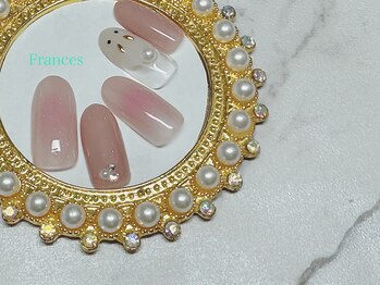 フランセス(Frances)/うさぎネイル