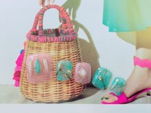 ネイルサロン&スクール ジーナ(GINA)/ピンク×ターコイズ足元かわいい