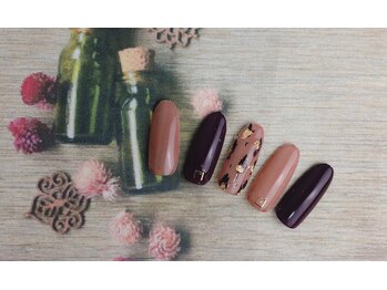 ネイルサロン&スクール ジーナ(GINA)/9月定額きれいめエレガント