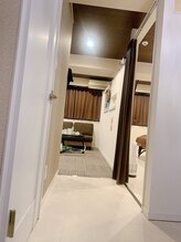 マリーベール(Mary Vail)/室内