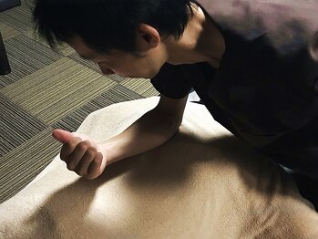 りぷらす 小岩店の写真/腰の痛みを改善したい方に◎お一人お一人のお悩みに合わせて施術を行います！お気軽にご相談下さい♪