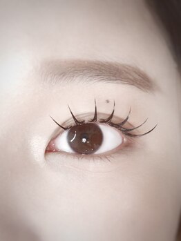 メメ(MEME)の写真/【完全個室】周りを気にせずリラックス♪あなただけのデザインで魅力的なお目元を演出いたします☆