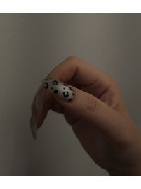 leopard nail