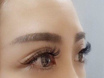 アイラッシュ フリーティエ(eyelash freetie)の写真/【コスパ抜群の上下つけ放題あり◎】提案力と技術力にリピーター多数★優しい付け心地で華やかな印象へ♪