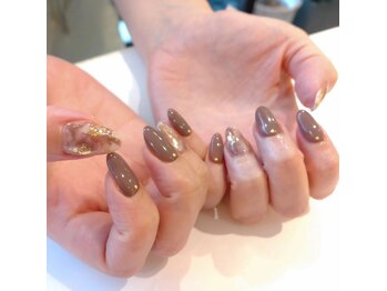 ハーティーネイル 自由が丘南口店(heartynail)/ブラウンネイル