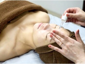 ゴールデンエイジ(Golden Age)/白玉美容液♪【毛穴/小顔】