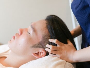 ソム(somme)の写真/仕事の質を高める男性向けヘッドスパケア。思考の回転と集中力を戻すメンテナンス。