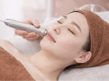 アンナビューティーサロン 博多店の写真/【韓国式小顔管理】LDMフェイスラインリフト＋むくみ改善