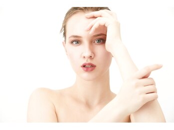 エミニー(EMINY)/