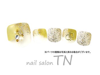 ティーエヌ アピタ各務原店/1１月フット季節の定額6900円