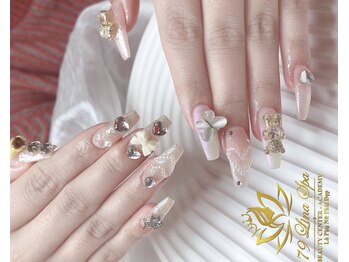 リナスパ(79LINA SPA)/