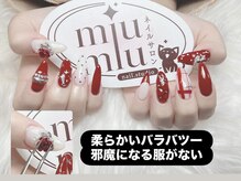 ミュウミュウ(miumiu)/冬限定ネイル特集