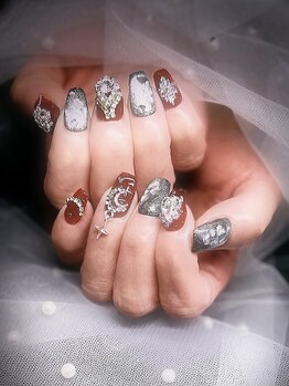 エンヴィ(ENVY)/キラキラパーツクリスマスネイル