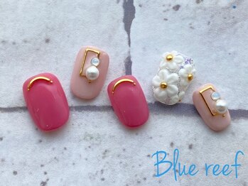 ネイルアンドまつげエクステ ブルーリーフ 四谷三丁目店(Blue Reef)/フラワーネイル