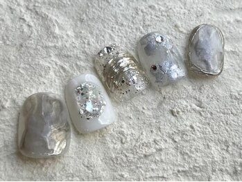 アイネイルズ 池袋店(I-nails)/シルバーホワイトニュアンス