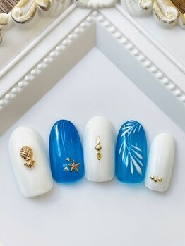 ネイルファクトリー 横浜ベイクォーター店/リーフデザイン¥9000