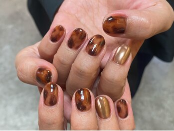 カーティシーネイルズ(curtisii NAILS)/