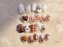 シルニー リム(Silny rim)/アシンメトリーニュアンスネイル