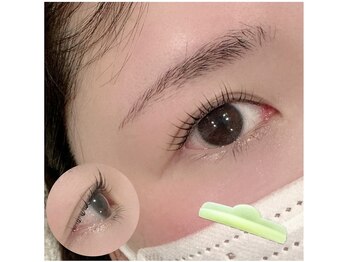 アオミ(aomi)/滋賀竜王 &nbsp;似合わせまつげパーマ