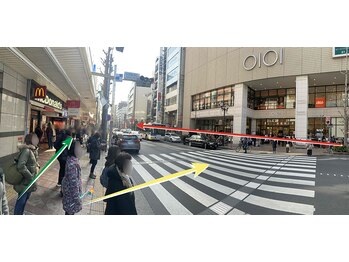 ほぐらく猫/道案内2 徒歩3分