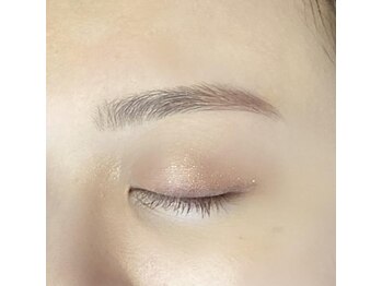 ビューステージ アイブロウサロン 吉祥寺/アーチ眉デザイン