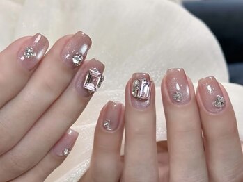 ビジューネイル(bijou nail)/宝石ネイル