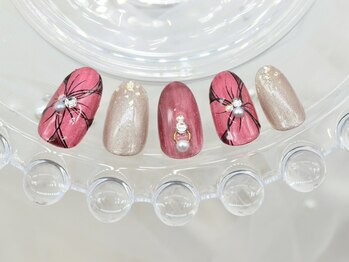 リセ(Risse)/手描きお花ネイル 8200