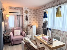 マイクローゼット バイ ネイルスタジオ(mycloset by nailstudio)の雰囲気(淡色空間で、ほっと一息♪)