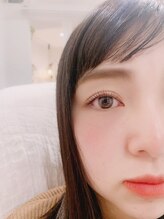 エム(M)/地まつ毛でぱっちり