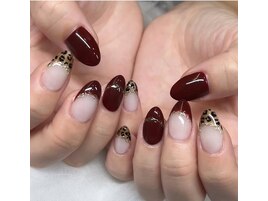 秋冬ネイルヒョウ柄マグミラー