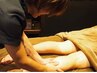 強さが病みつきになる中国式足つぼ・アロマリンパ　90分　￥8900