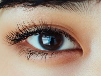 【まつげパーマ・マツエク・眉毛サロン】Sorteの写真/忙しい毎日に時短と輝きを☆自まつげの良さを活かした高持続な仕上がりで印象UP♪【駐車場完備】