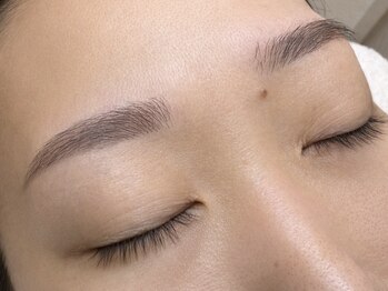 アールプラス 新宿(ar+)/眉毛ワックス　担当:miki