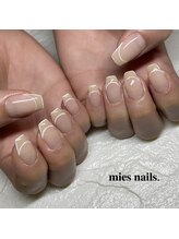 ミィスネイルズ(mies nails.)/ラインフレンチ