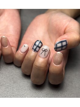 ベーネイル(beee nail)/